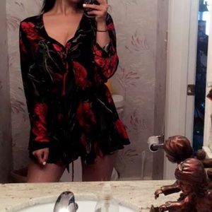 FLORAL BLACK WITH RED FLOWERS ROMPER